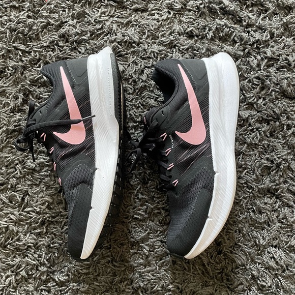 Nike swift 3 running shoes - Picture 3 of 4